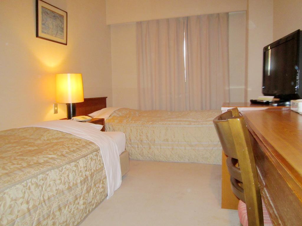 Hotel Pearl City Kurosaki Китакушу Екстериор снимка
